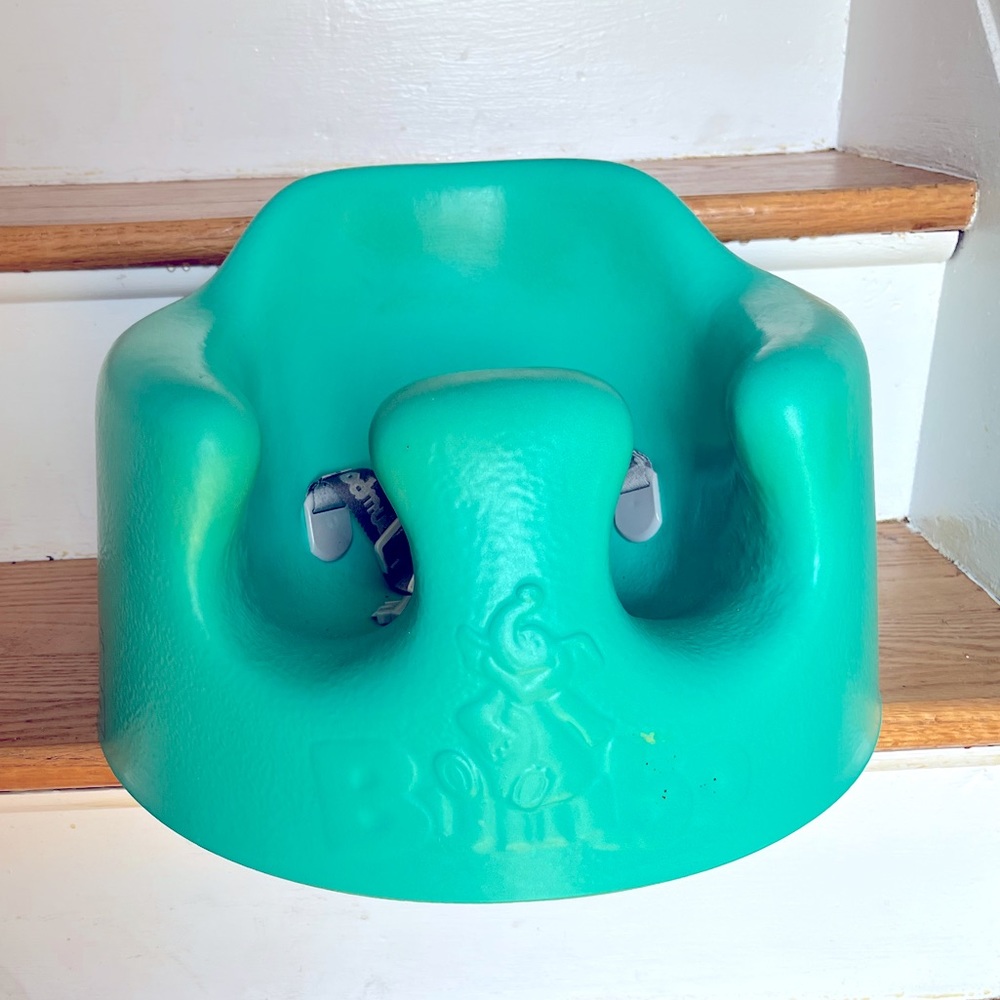 Bumbo seat